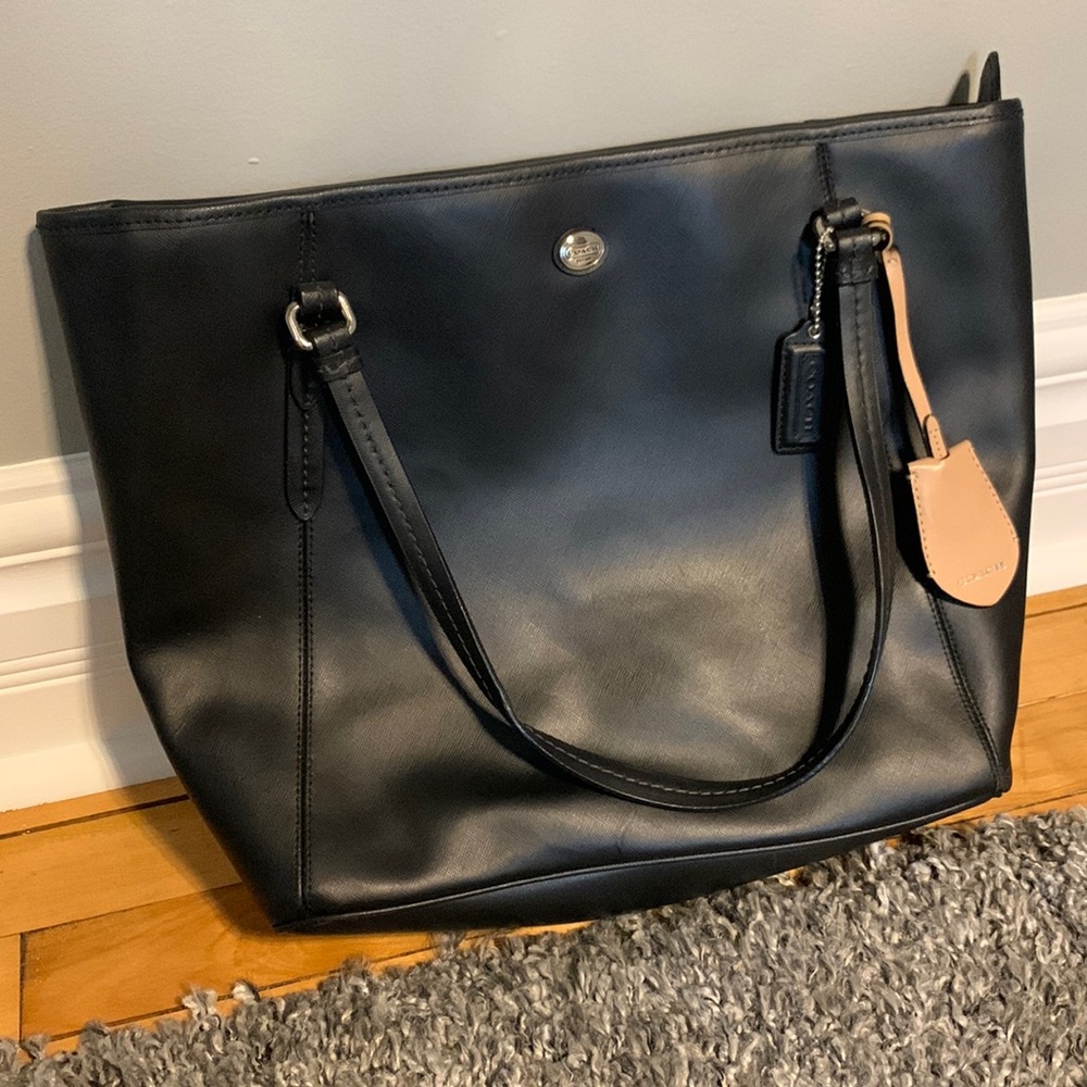 Black coach tote